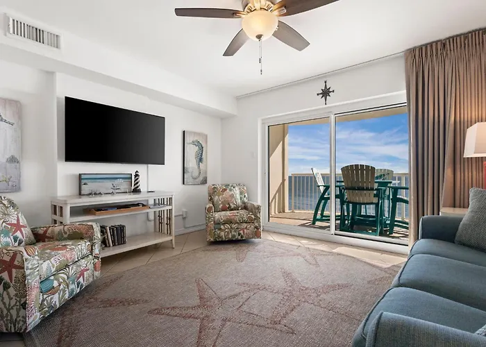 Royal Palms 804
